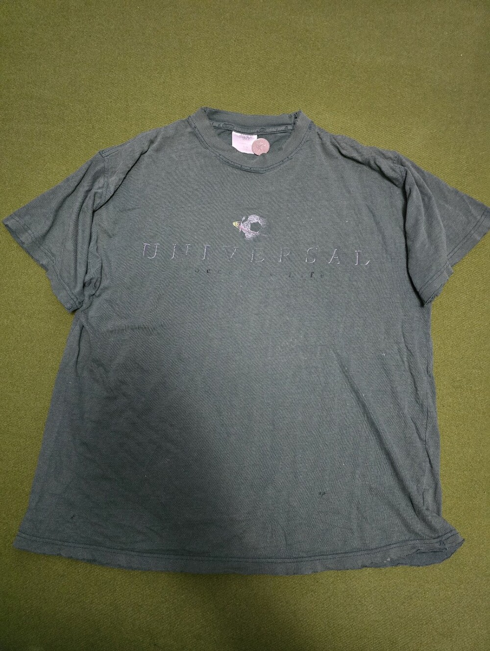 Vintage Universal Studios Distressed T-shirt
